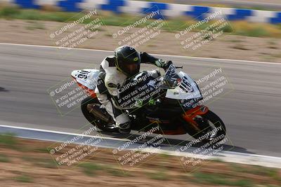 media/Apr-30-2023-CRA (Sun) [[020fcf5d43]]/Race 14-400 Expert-Amateur Superbike/